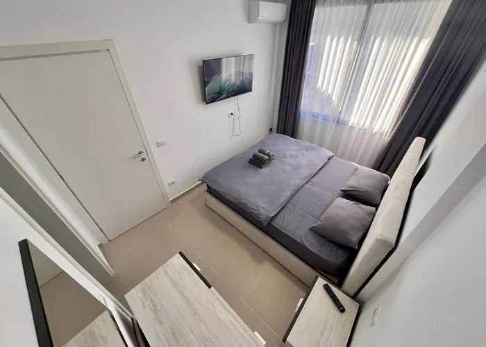 Two&two By Adriatic Living Дуррес
