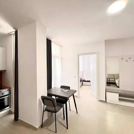Two&two By Adriatic Living * Durrës